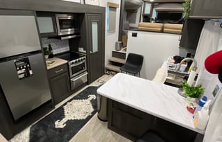 Luxury Home on Wheels