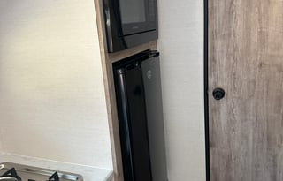 2025 Gulf Stream RV Enlighten 17BH