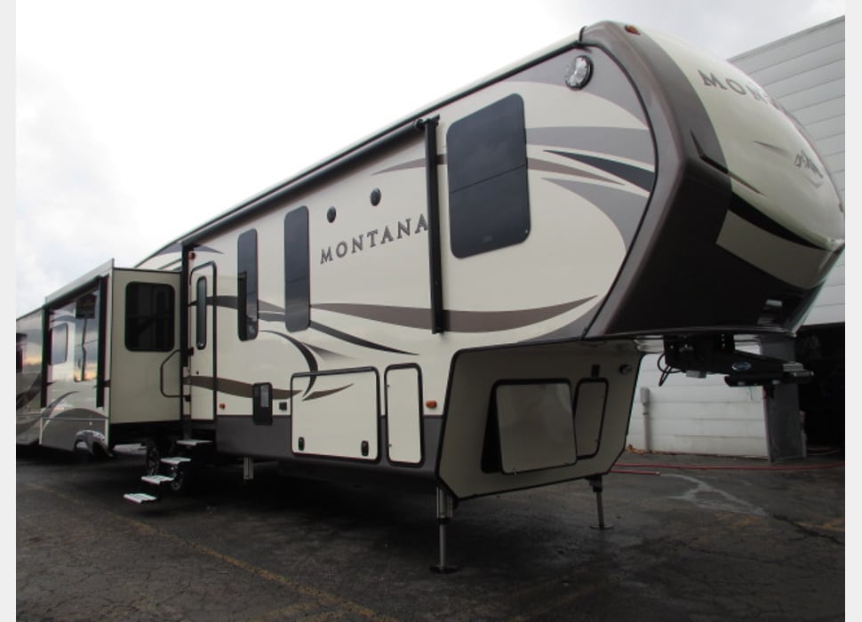 Fifth Wheel rentals in Hoboken