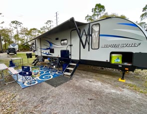 Forest River RV Cherokee Alpha Wolf 26DBH-L