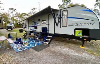 Aventure Awaits!! Cherokee Alfa Wolf Rental