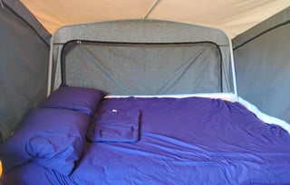 1999 Coleman The Destiny Series Taos