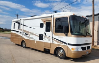 OntheRoad Family Coach