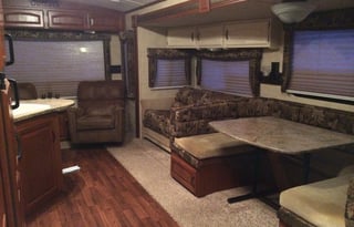 2011 Keystone Outback 277 rl