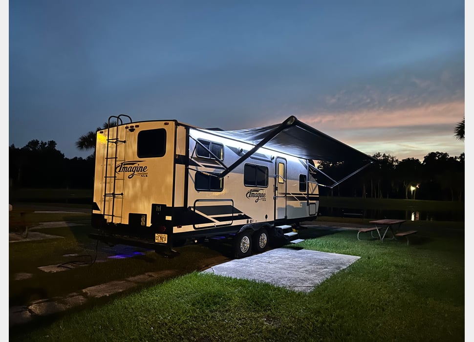 Travel Trailer rentals in Cape Coral
