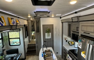 Yordy & Nates RV Rental