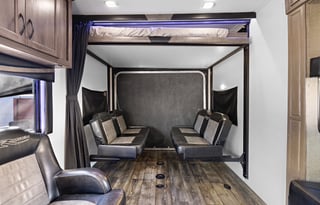 ✨Adventure-Ready Toyhauler – Delivered & Clean!✨