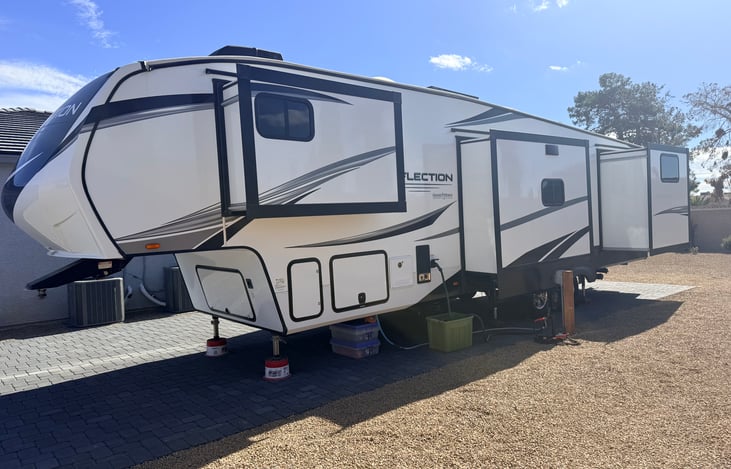 Rear view/ service side of camper