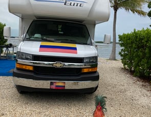 Thor Motor Coach Freedom Elite 22FE