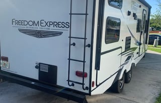 Minnick Family Camper Rental