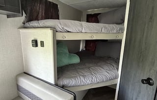 2021 Forest River RV Ozark 1650BHK