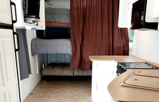 2008 Forest River RV Sandpiper 272RBBS