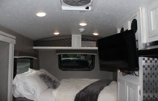 Upgraded Boondocking System!  Geopro 19FBS Rental!