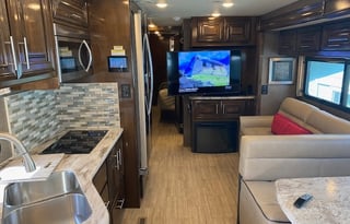 Building Memories 2019 Thor Challenger 37TB