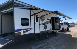 2018 Keystone 29v Impact vapor lite