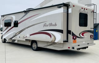 Jackpot Joe RV (Bellagio) Unlimited Miles  8 Sleep