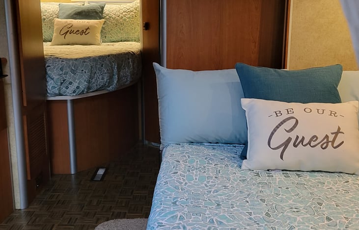 Be our guests - sleeping for 4 adults