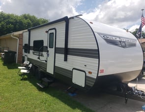 Gulf Stream RV Kingsport 24bh