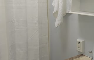 Renovated Vacation Ready Super Clean Delivery Only