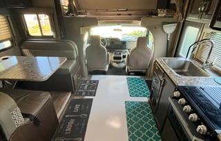 "Tiny" 2019 Thor Motor Coach Freedom Traveler 24HE