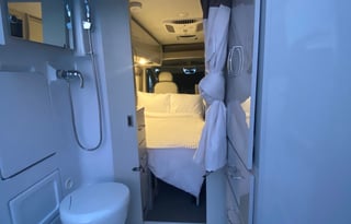 Dora the Explorer 2022 Thor MotorCoach Rize 18M