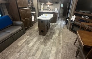 Beautiful Forest River Rockwood - Sleeps 4