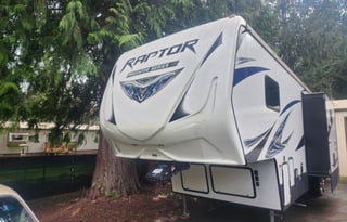 2019 Keystone RV Raptor 351