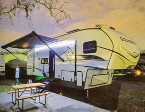 Keystone RV Cougar Sport 2400RE