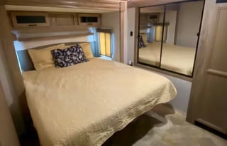 Happy Campers RV Rental/ Private WIFI