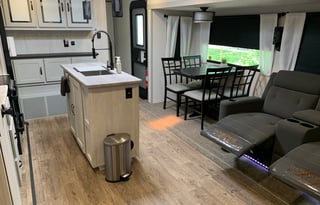 2023 Forest River RV Vibe 28RL