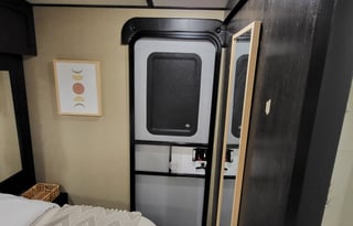 The Couples Retreat, **Pet Friendly**