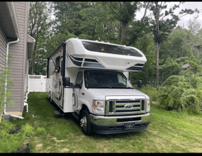 Entegra Coach Odyssey 31F