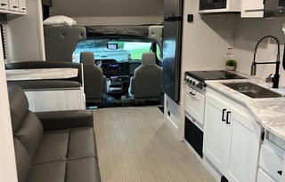 Entrada 2600DS- Columbus-Free Alum Creek Drop Off!