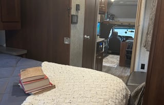 "Neverland" A family friendly 2017 Bunkhouse!