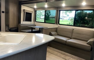 2021 Keystone RV Hideout 318BR