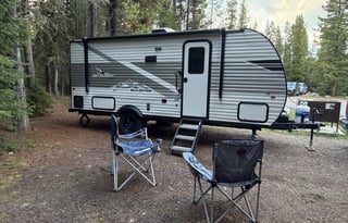2026 Jayco Jay Flight SLX — Cozy & Montana-Ready
