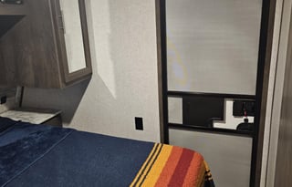 Spacious 2021 Coleman bunkhouse