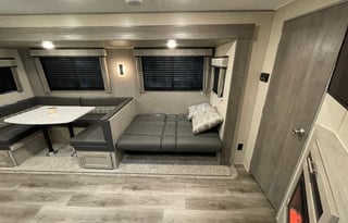 2022 Bunkhouse Great for Groups and Families!