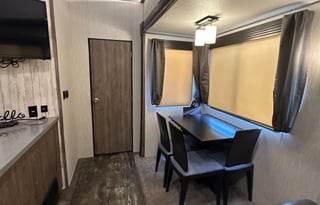 2019 Forest River Sabre 36FRP FifthWheel Sleeps 11
