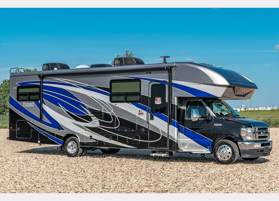 Class C Motor Home rentals in Warrenville