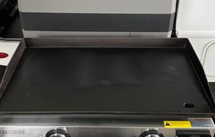 Outdoor Griddle and Cooler