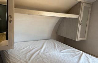 2021 Tracer w/ Private Bunkhouse & Outdoor Kitchen