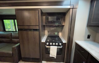 (Unit 25) Transcend Explor w/ Bunkhouse and Outside kitchen