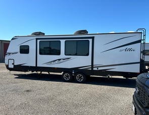 EAST TO WEST Alta 2800KBH