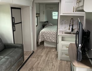 Dutchmen RV Astoria 2203RB