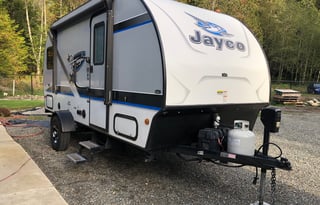 Easy Tow Friendly Compact Trailer (Hummingbird)