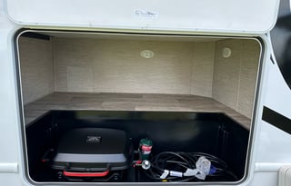 New 25ft Coleman - Comes stocked, Unlimited miles