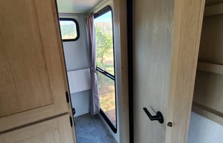 2024 Salem 29view Secret Bunkhouse