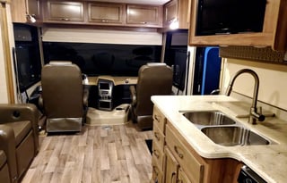 2019 Jayco Precept - Rocky Mountain Retreat!