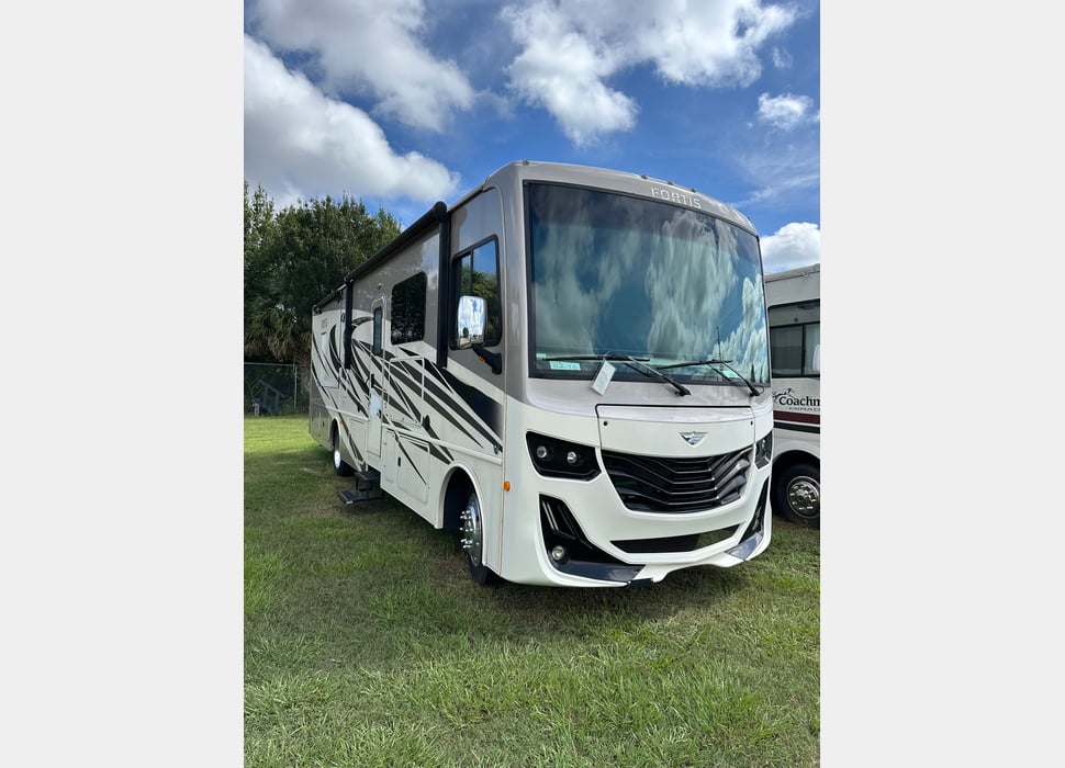 Class A Motor Home rentals in Des Moines